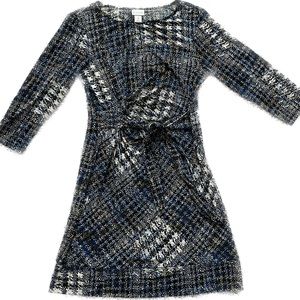 Motherhood maternity blue dress. 3/4 sleeve. Size Medium. Silky and stretchy.